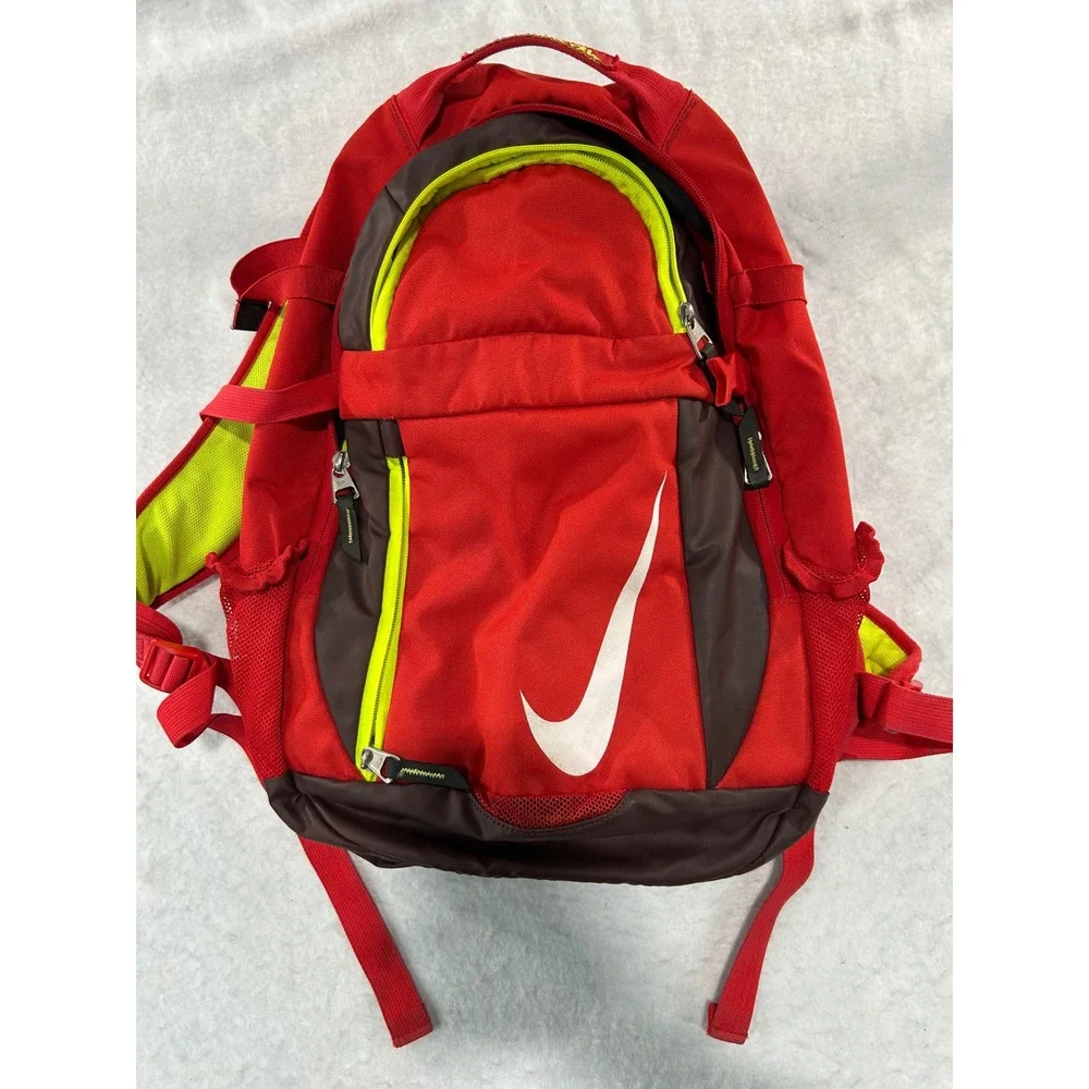 nike backpack with a red swoosh Lions L Padded sleeve safely stores a laptop Classic small 90s/y2k swoosh Nike